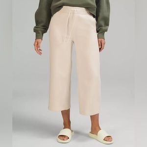 Loungeful High-Rise Wide Leg Cropped Pants